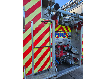 DENNIS SABRE - Camion de pompier: photos 3