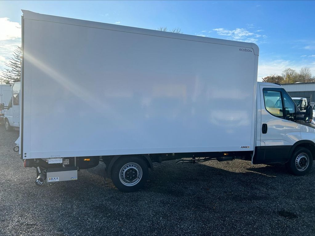 Fourgon grand volume neuf Iveco Daily Koffer 35S14H 100 kW (136 PS), Schaltge...: photos 8