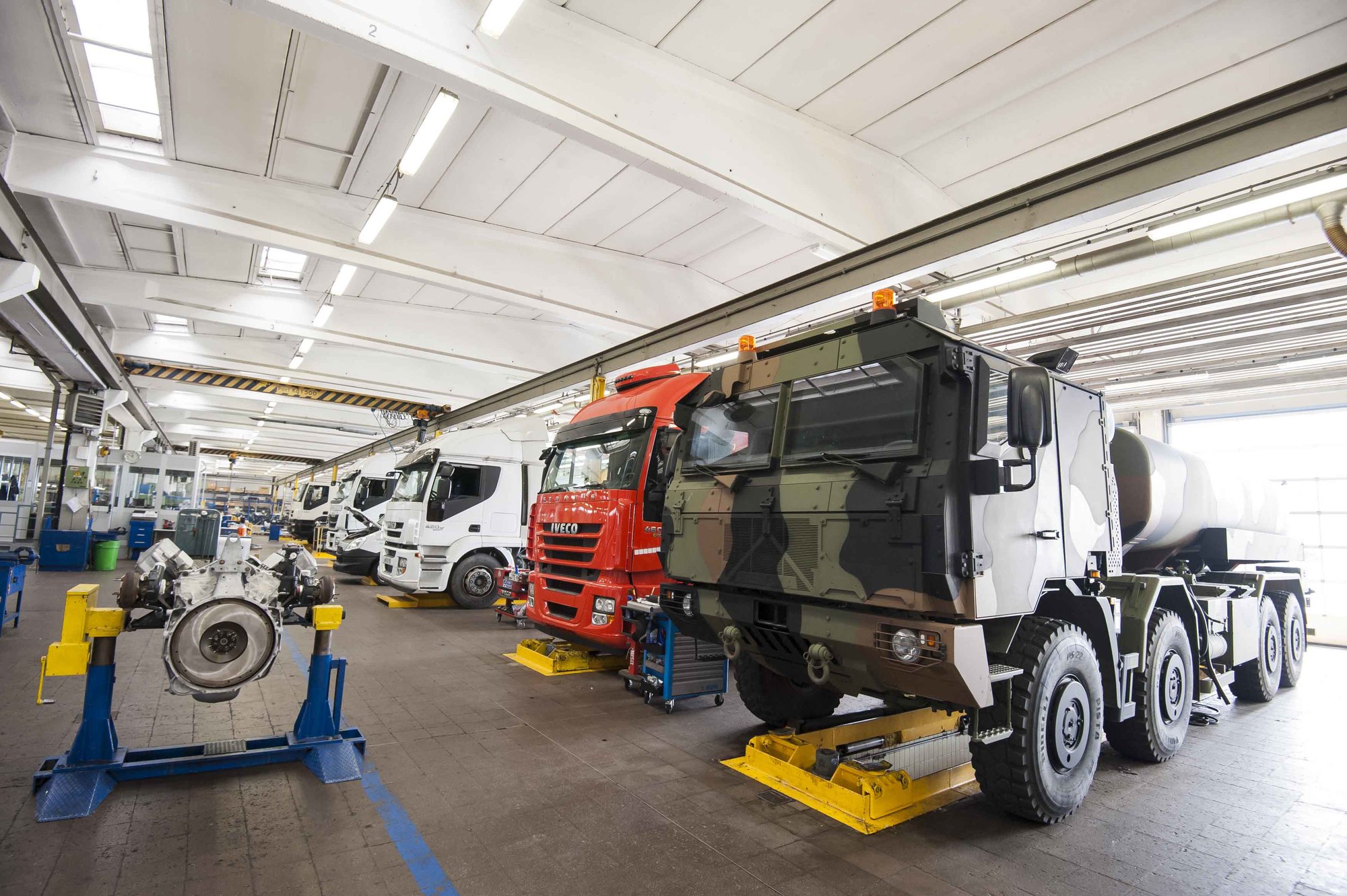 IVECO OK TRUCKS Piacenza undefined: photos 4