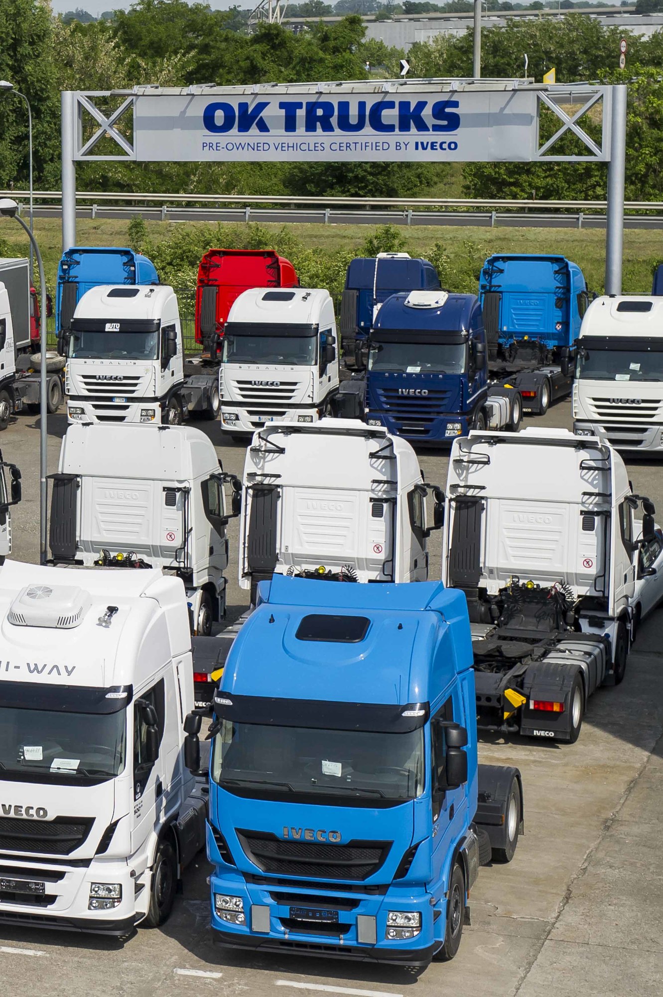 IVECO OK TRUCKS Piacenza undefined: photos 3