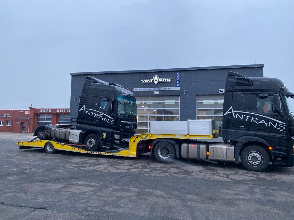 VENT AUTO ARTUR KOŚLA - Annonce de vente undefined: photos 3