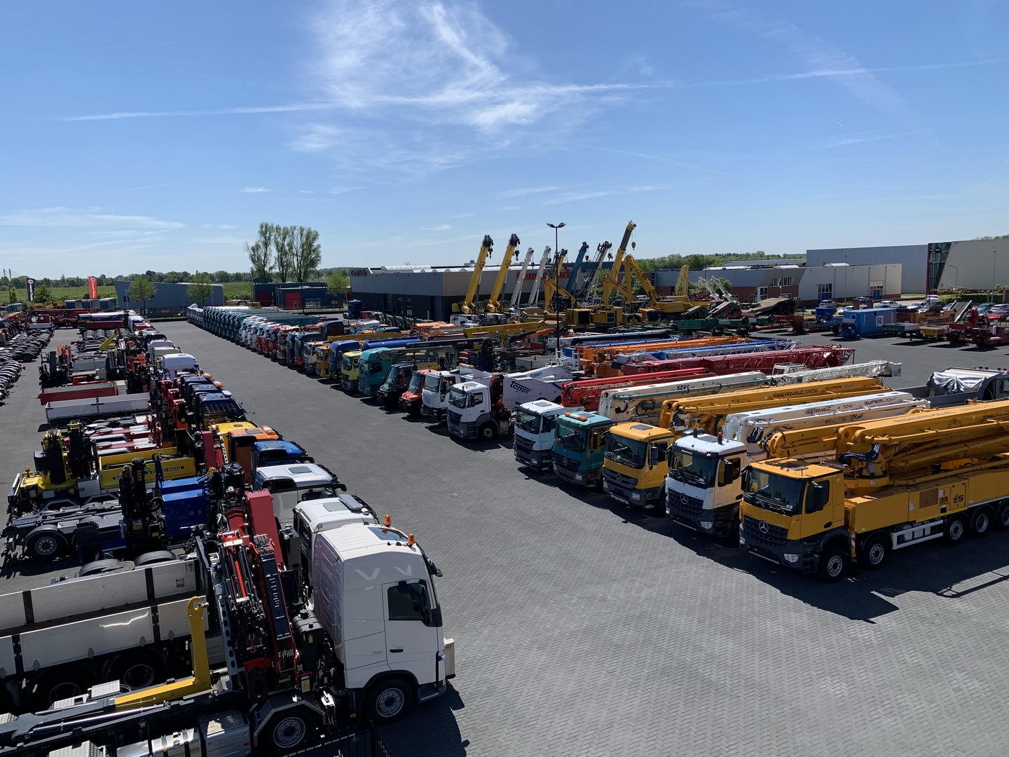 Geurts Trucks B.V. - Tracteurs routiers MERCEDES-BENZ undefined: photos 14
