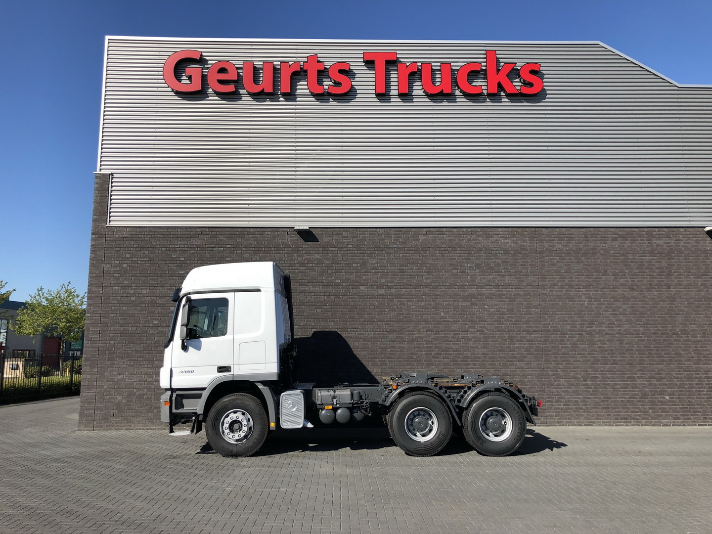 Geurts Trucks B.V. - Tracteurs routiers MERCEDES-BENZ undefined: photos 34