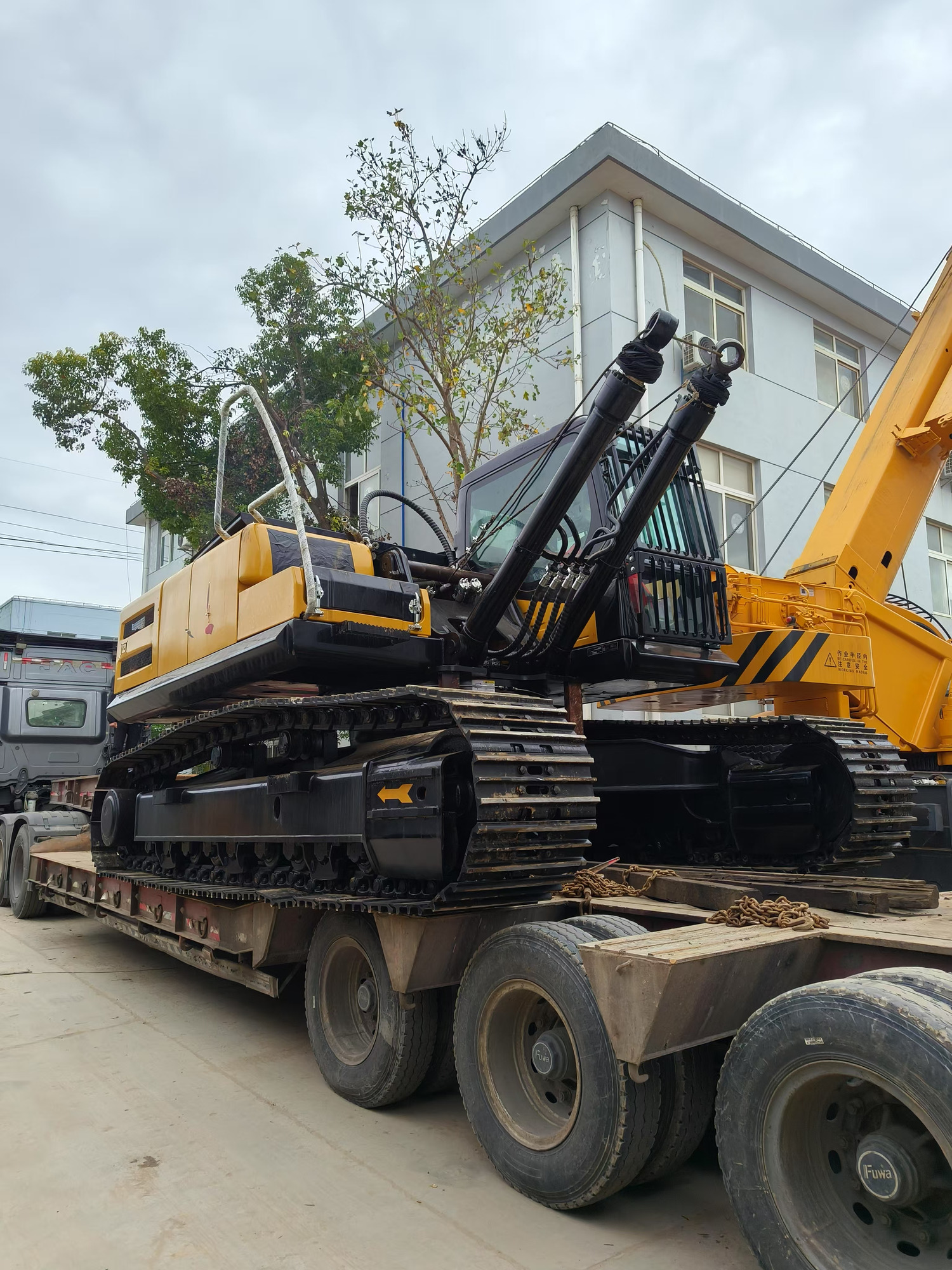 Ranxiang Machinery Limited - Matériels de manutention undefined: photos 9