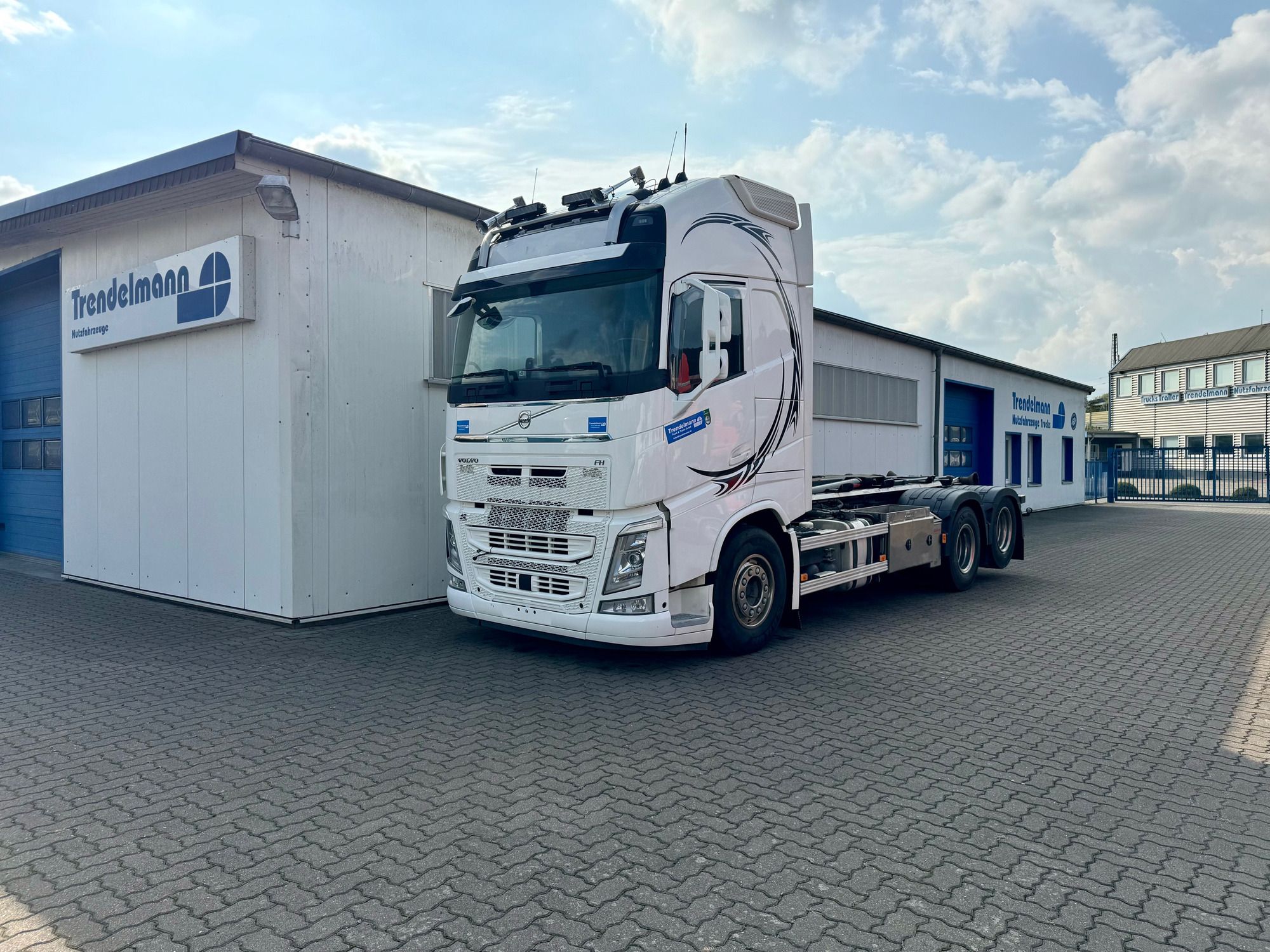 Annette Trendelmann Truck GmbH  undefined: photos 26