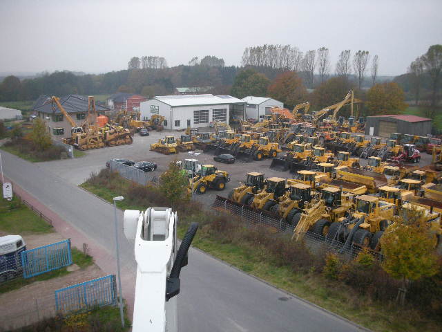 BAUMA Vermiet- und Handels GmbH - Engins de chantier - Année: 2010 undefined: photos 1