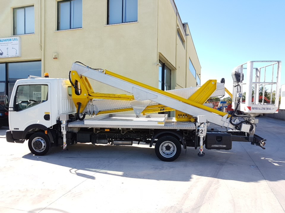 Centro Elevatori SRL - Annonce de vente undefined: photos 5