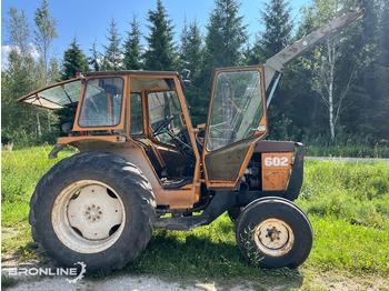 Tracteur agricole Valmet 602 Turbo siduririkkega traktor / Faulty clutch: photos 3