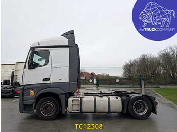 Tracteur routier Mercedes-Benz Actros 1845: photos 2 Tracteur routier Mercedes-Benz Actros 1845: photos 2