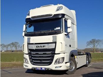 Camion ampliroll DAF XF 480