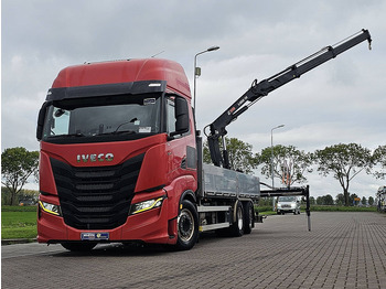 Camion plateau IVECO S-WAY