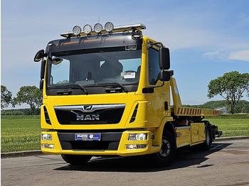 Camion porte-voitures MAN TGL 12.250