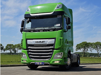 Tracteur routier DAF XF 530