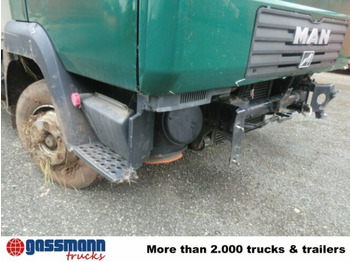 Camion fourgon MAN L33 8.180 C 4x2, Unfallfahrzeug mit: photos 4