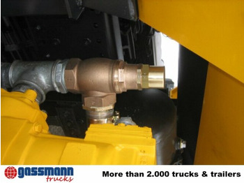 Camion citerne MAN TGA 26.430 6x6: photos 2 Camion citerne MAN TGA 26.430 6x6: photos 2