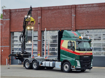 Camion grumier VOLVO FH13 540