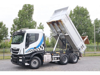 Camion benne IVECO Stralis
