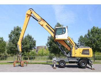 Pelle de manutention LIEBHERR LH 40 M