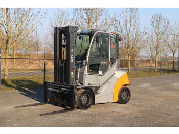 Chariot élévateur diesel Still RX 70-50 /600 | TRIPLEX | FORK EXT. | SIDESHIFT: photos 2 Chariot élévateur diesel Still RX 70-50 /600 | TRIPLEX | FORK EXT. | SIDESHIFT: photos 2