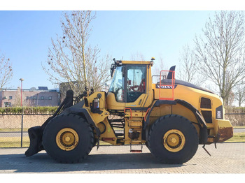 Chargeuse sur pneus VOLVO L180H