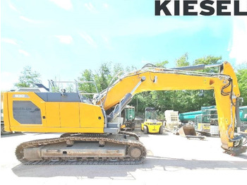 Pelle sur chenille LIEBHERR R 930