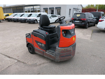 Chariot tracteur LINDE P60