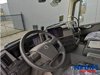 Camion à rideaux coulissants neuf Volvo FM 330 4X2: photos 3