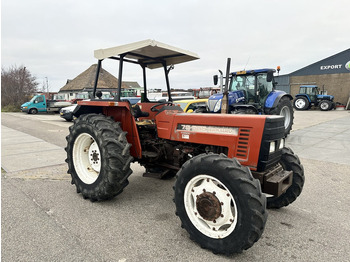 Tracteur agricole Fiat 70-66 DT: photos 3