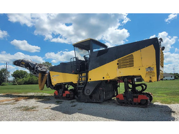 Fraiseuse à froid BOMAG