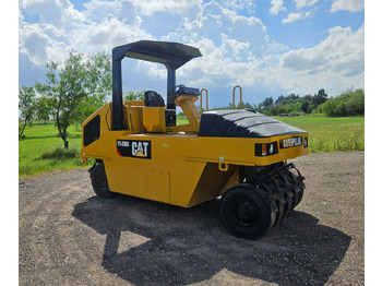 Compacteur CATERPILLAR