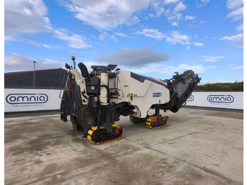 Fraiseuse à froid WIRTGEN