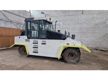Compacteur à pneus BOMAG