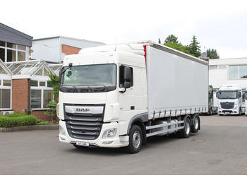Camion à rideaux coulissants DAF XF