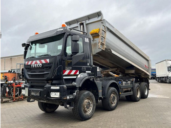 Camion benne IVECO