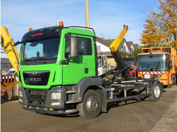 Camion ampliroll MAN TGS