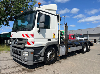 Camion ampliroll MERCEDES-BENZ Actros 2541