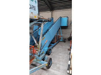 Escalier d'embarquement SACO