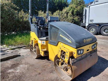 Rouleau compresseur BOMAG