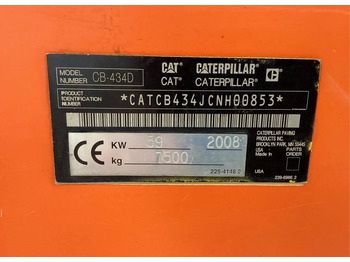 Rouleau compresseur CAT CB 434 D: photos 4