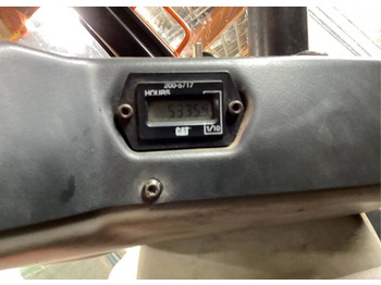 Rouleau compresseur CAT CB 434 D: photos 5