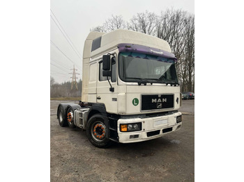 Tracteur routier MAN