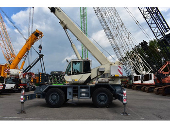 Grue automotrice lente TEREX