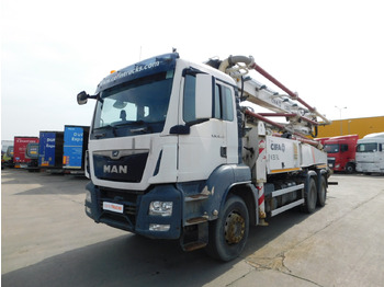 Camion malaxeur CIFA