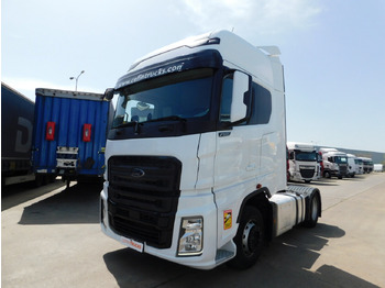 Tracteur routier FORD