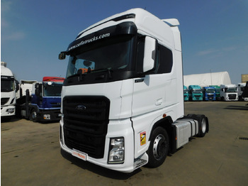 Tracteur routier FORD