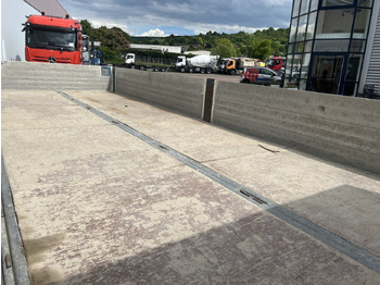 Camion plateau Iveco EuroCargo ML140E25/P 4x2 EuroCargo ML140E25/P 4x2, EEV, 6-Zylinder, 2x AHK: photos 4