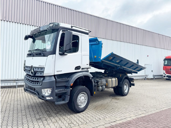 Camion benne MERCEDES-BENZ Arocs 1833
