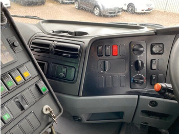 Crédit-bail de Mercedes-Benz Atego 1524 L 4x2 Atego 1524 L 4x2 Kehrmaschine FAUN Viajet Mercedes-Benz Atego 1524 L 4x2 Atego 1524 L 4x2 Kehrmaschine FAUN Viajet: photos 5