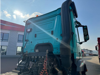 Crédit-bail de Mercedes-Benz Arocs 1842 LS 4x4 HAD Arocs 1842 LS 4x4 HAD, HydroDrive, Kipphydraulik Mercedes-Benz Arocs 1842 LS 4x4 HAD Arocs 1842 LS 4x4 HAD, HydroDrive, Kipphydraulik: photos 4