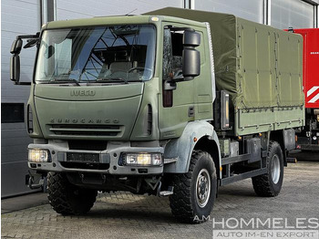 Camion plateau IVECO